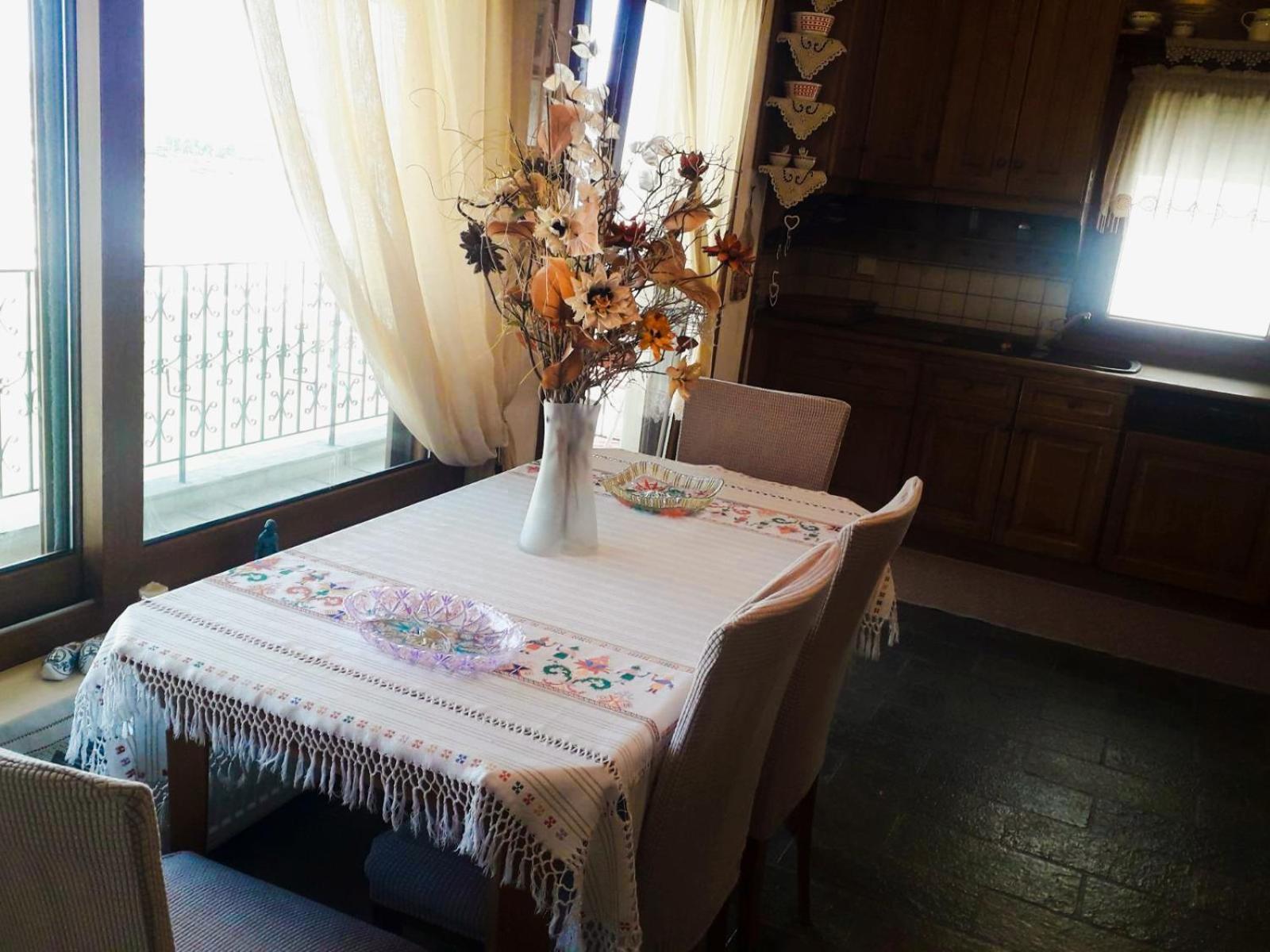 Poly'S House Apartment Кавала Екстериор снимка